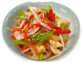 021. Ensalada de Pollo Picante
