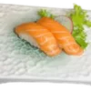 070. Nigiri de Salmón